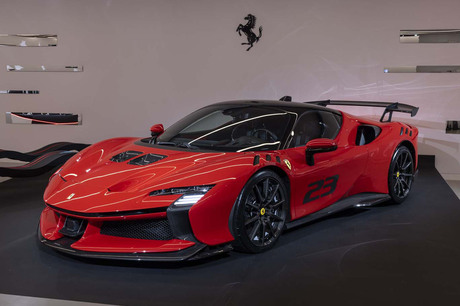 プラグインハイブリッド・スーパースポーツ「SF90ストラダーレ／SF90スパイダー」の走行性能をさらに高めた...