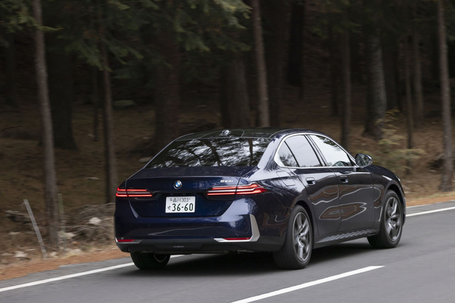 BMW 523iエクスクルーシブ（FR/8AT）【試乗記】 新世代のBMW - webCG