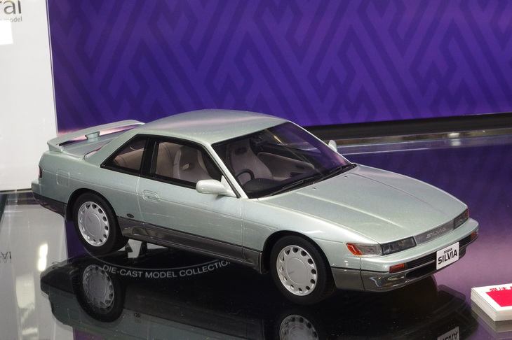 これもサムライシリーズの1/18「日産シルビアK's」（S13）。予定価格1万8360円。