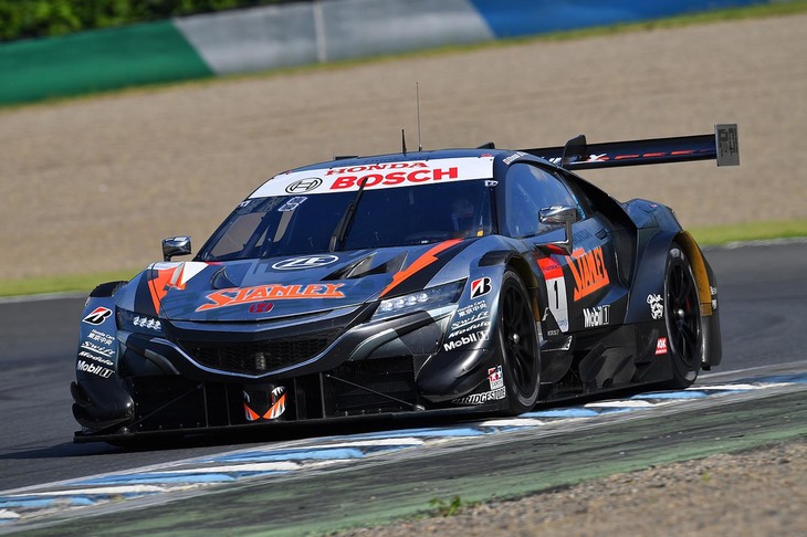 GT500クラスを制した、山本尚貴／牧野任祐組のNo.1 STANLEY NSX-GT。（写真提供 GTA）