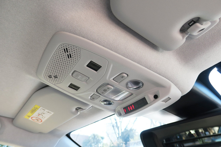 シトロエンC4シャイン（オーバーヘッドコンソール）