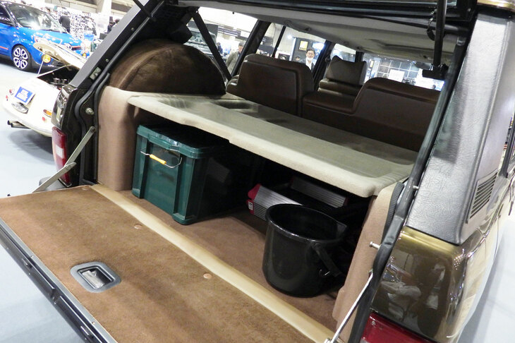 ランドローバー・レンジローバー クラシック（1996年／BRITISH LABEL AUTOMOTIVE）