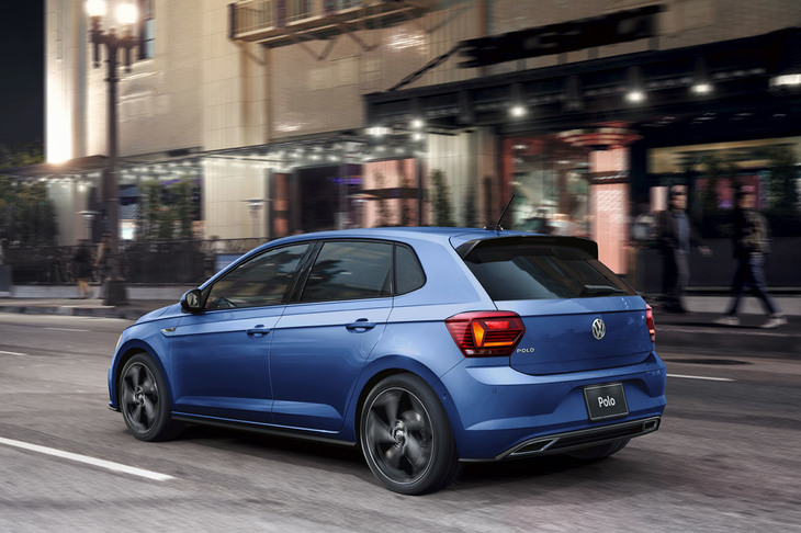 最高出力150ps、最大トルク250Nmを発生する気筒休止機能付き1.5リッター直4ターボエンジンを日本販売モデルで初めて搭載している。