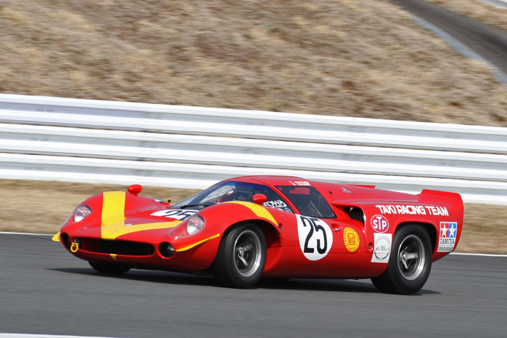 1968年の第5回日本グランプリに、故・滝 進太郎率いるタキレーシングチームから、長谷見昌弘のドライブで出走した「ローラT70マークIII」。スポンサーのステッカーに至るまでオリジナルに忠実にレストアされている。