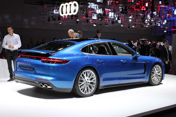 パナメーラ4Sディーゼル