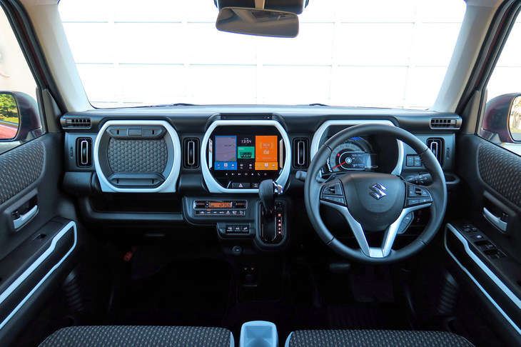 スズキ・ハスラー ハイブリッドXターボ（4WD）（インストゥルメントパネルまわり）