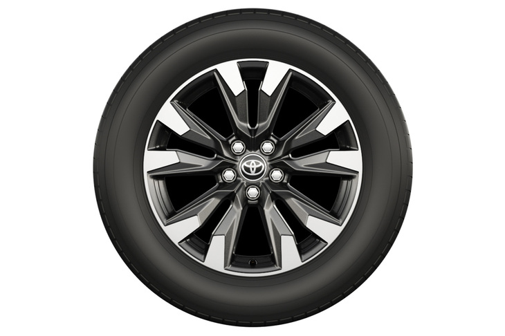 「RAV4 Z」に標準で装備される18インチホイール。