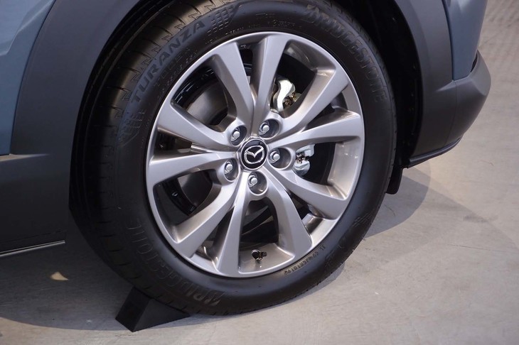 CX-30 20Sプロアクティブ（アルミホイール）