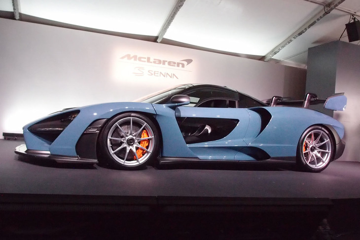 「マクラーレン・セナ」の乾燥重量は1198kg。開発に際しては、当初から1100kg台に抑えることが目標にされたという。