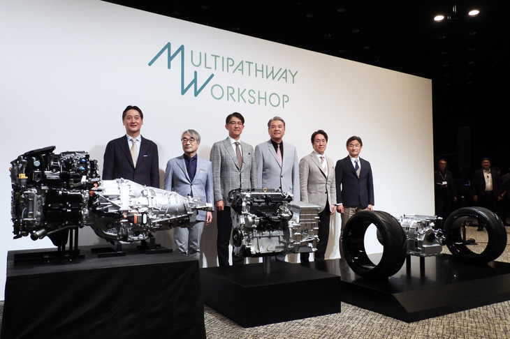 トヨタの新エンジンは、トヨタがスバル、マツダと共同で実施した次世代パワートレインの技術説明会でお披露目された。
