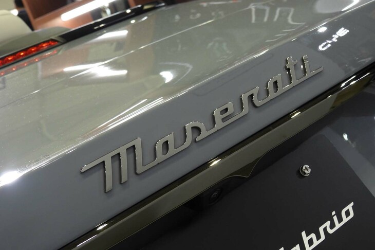 マセラティ・グランカブリオ