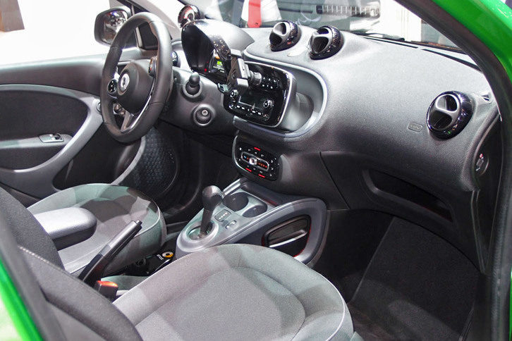 スマート・フォーフォー エレクトリックドライブ