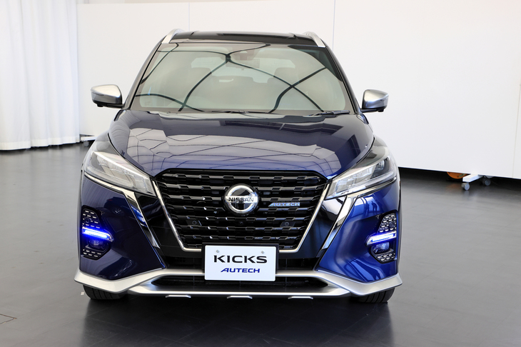 日産キックスAUTECH（フロントマスク）