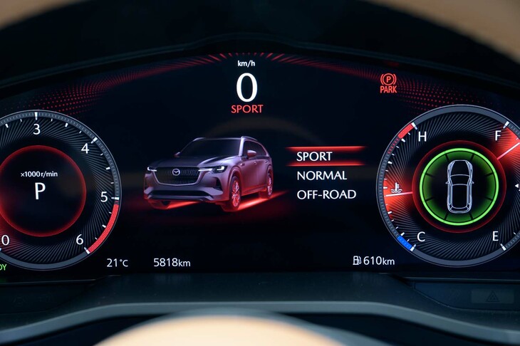 マツダCX-80 XDハイブリッド プレミアムスポーツ（「MiDRIVE」のセレクト画面）