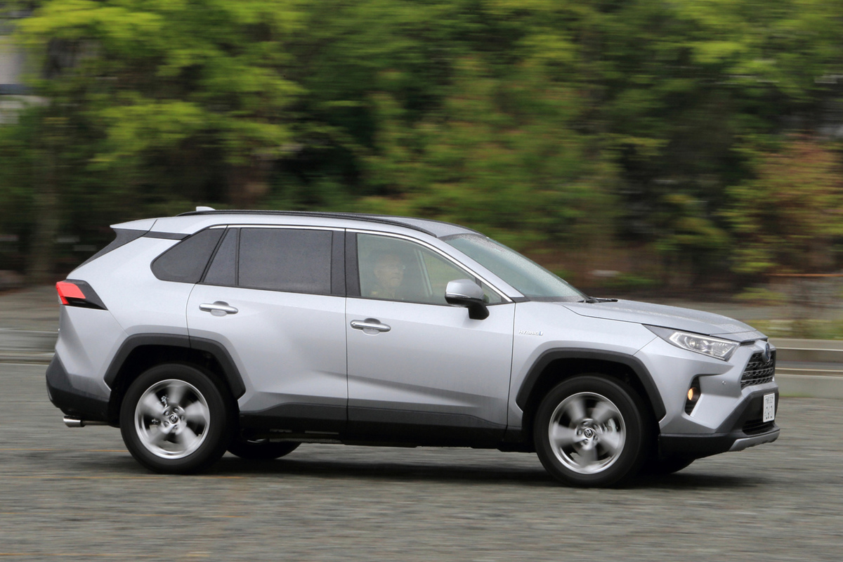 トヨタrav4ハイブリッドg 4wd Cvt 試乗記 王の帰還 Webcg トヨタrav4ハイブリッドg 4wd Cvt 試乗記 王の帰還 Webcg