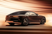 豪華なカラーとアクセントをまとう「ベントレー・バトゥール ザ・ブラックローズ」登場の画像