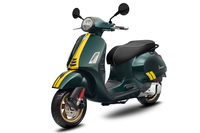 「ベスパGTSスーパー150／スプリント150」に往年のレーサーをほうふつさせる特別仕様車が登場