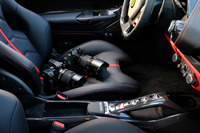 世界の名だたるスポーツカーの写真を展示カメラマン・小林 稔氏の写真展開催の画像