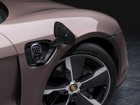 「ポルシェ・タイカン」に後輪駆動のベーシックモデルの画像