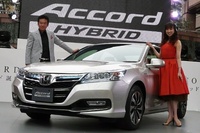 俳優＆タカラジェンヌと記念撮影