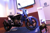 ハスクバーナ、日本に導入する3モデルをメディア向けに公開