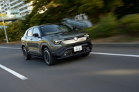 スズキeビターラZ（4WD）