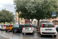 このフレームのなかには新旧6台が確認できる。2023年10月、シエナ県ポッジボンシで。