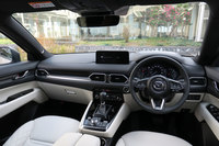 マツダが3列シートのクロスオーバーモデル「CX-8」を改良　全方位的にアップデートの画像