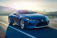 「レクサスLC500h」