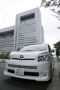 トヨタ・ヴォクシーZS（FF/CVT）【ブリーフテスト】の画像