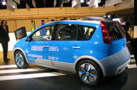 【東京モーターショー2005】「小沢コージはこう見る！」日産ノート・アディダス「現行キューブ以来の感激！」の画像