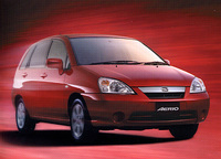 エリオは、2001年1月23日に発表された5ドアハッチ。スズキの欧州戦略車である。欧州名はリアーナ（LIANA）。国内では、1.5リッターモデルのみだが、輸出モデルは、1.3と1.6リッターの2種類が用意される。