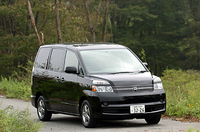 トヨタ・ヴォクシーTRANS-X （CVT）【ブリーフテスト（後編）】の画像