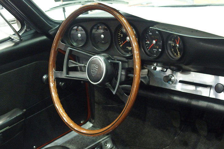 ポルシェ912タルガ ソフトトップウィンドウ（1962年）／AUTO DIRECT