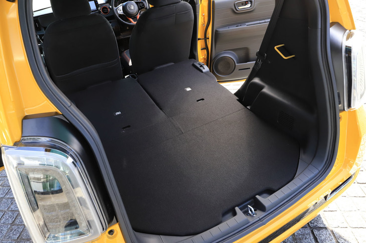 ホンダN-ONE RS（ラゲッジスペース）