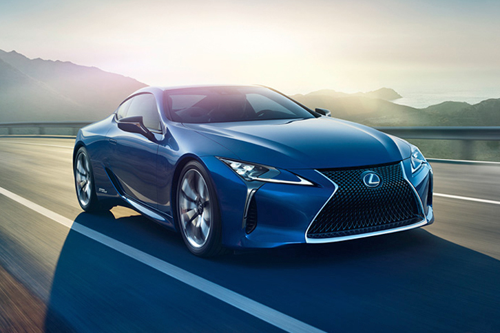 「レクサスLC500h」