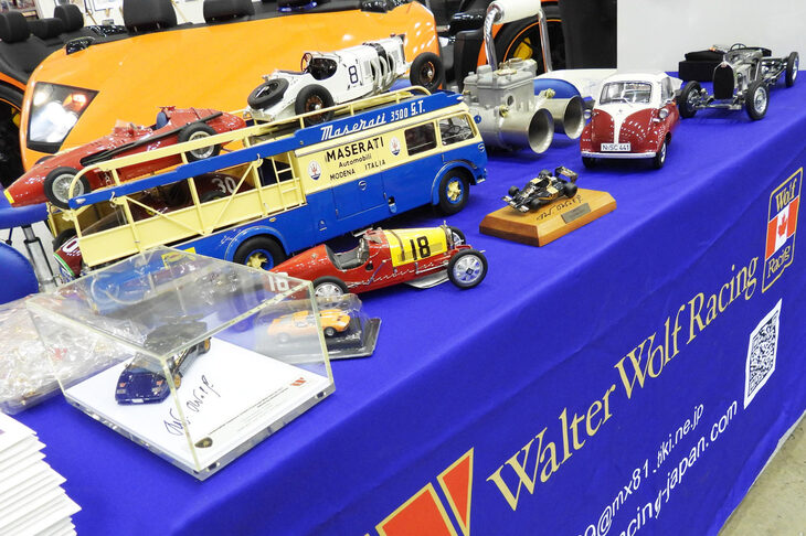 「オートモビル カウンシル2024」の会場より、Wolf Racingの出展ブースの様子。