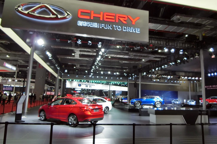 積極的な世界戦略を展開する吉利汽車。スウェーデンのボルボに続き、2017年9月末には英国のロータスも傘下に収めた。