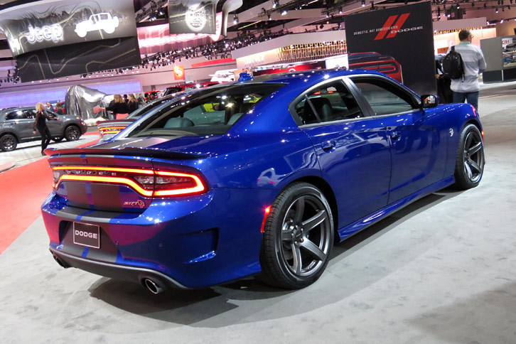 ダッジ・チャージャーSRTヘルキャット