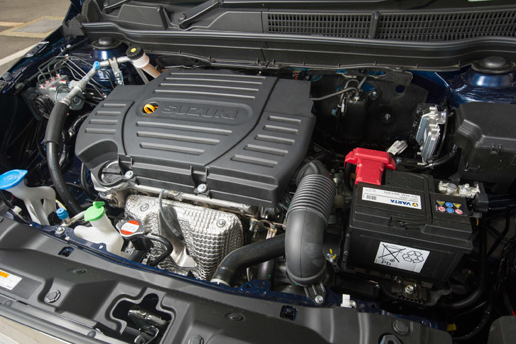 パワープラントは自然吸気の1.6リッター直4ガソリンエンジンで、117psの最高出力と151Nmの最大トルクを発生する。