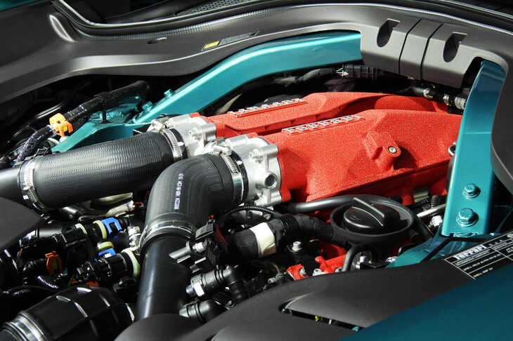 フェラーリ・アマルフィ スパイダー（3.9リッターV8エンジン）