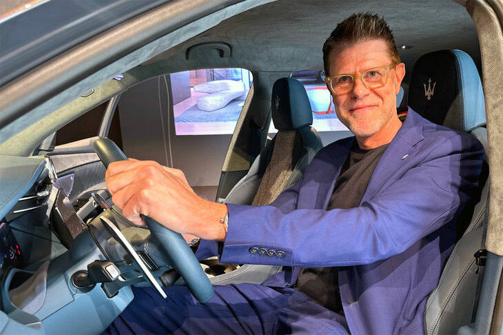 クラウス・ブッセ氏はドイツ出身。英コヴェントリー大学のトランスポーテーション・デザイン科を1995年に卒業後、メルセデス・ベンツ、クライスラーを経て2015年からFCAヨーロッパのデザイン責任者に就任。「マセラティMC20」「アルファ・ロメオ・トナーレ」、2019年のコンセプトカー「フィアット・チェントヴェンティ」などの開発に参画。2015年からマセラティのデザイン責任者を務めている。