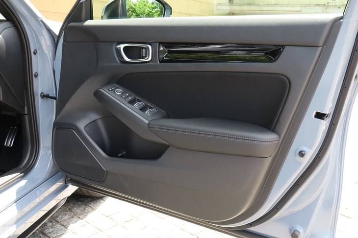 ホンダ・シビックLX（ドアインナーパネル）