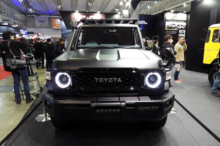 ランクルBASEカスタム「ブラッククルーザー70」