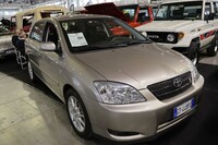 本文で紹介した「トヨタ・カローラ ツーリングスポーツ」（2002年）。