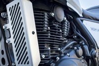 アドベンチャーバイク「ロイヤルエンフィールド・ヒマラヤ」の改良型が上陸の画像