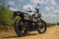 2019年型の「トライアンフ・ストリートスクランブラー」上陸の画像