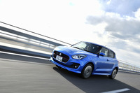 1リッター直3ターボエンジンは静かで洗練されている。同じエンジンを搭載する「バレーノ」より質感が高い。