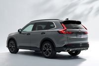 「CR-V」も北米だけで年間40万台ほどが販売されるホンダきっての人気モデル。ただし日本での月間販売目標は400台とちょっと弱含み。