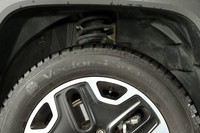 突然の雪にも対応でき、雪の心配がなくなっても履き替える必要がないのが、オールシーズンタイヤの優れたところ。